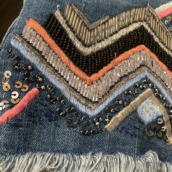 Zara Embellished Beaded Boho Cut Off Jean Shorts size 4 - Picture 11 of 13